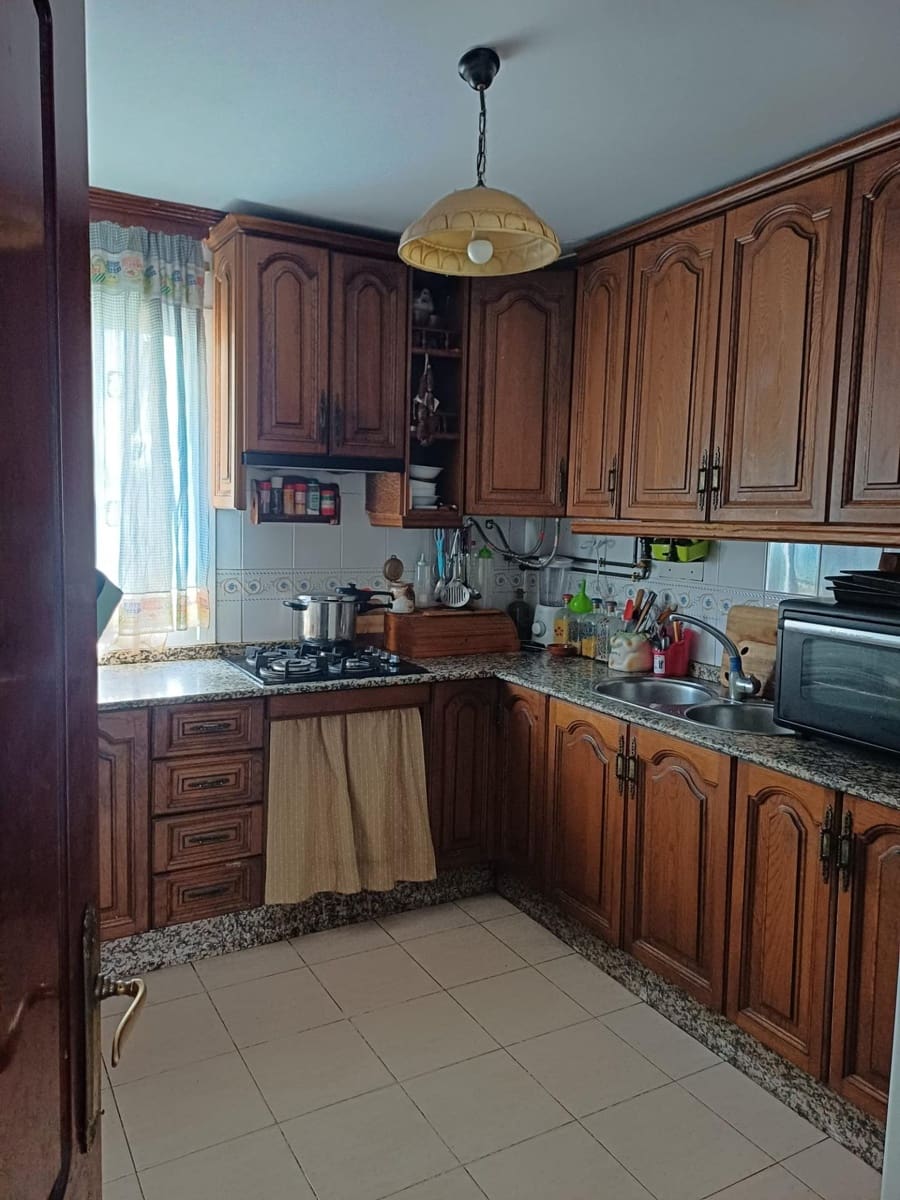 Piso de 3 habitaciones en Arcos de la Frontera en venta - 138.500 € (Ref: 9799467)