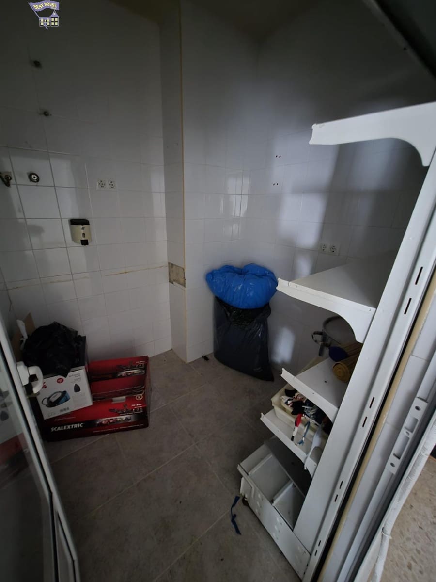 Comercial para venda em Arcos de la Frontera - 75 000 € (Ref: 9799468)