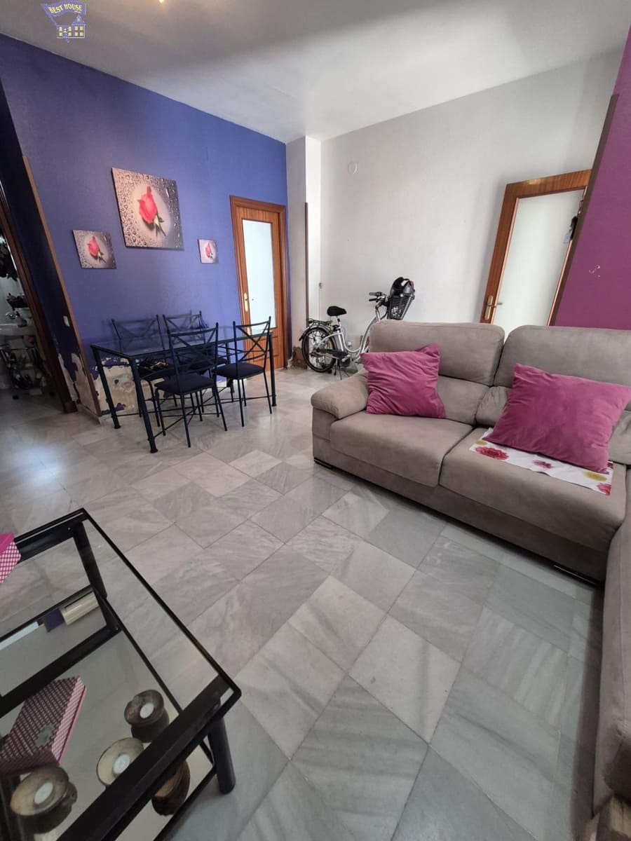 Adosado de 3 habitaciones en Arcos de la Frontera en venta - 155.500 € (Ref: 9808183)