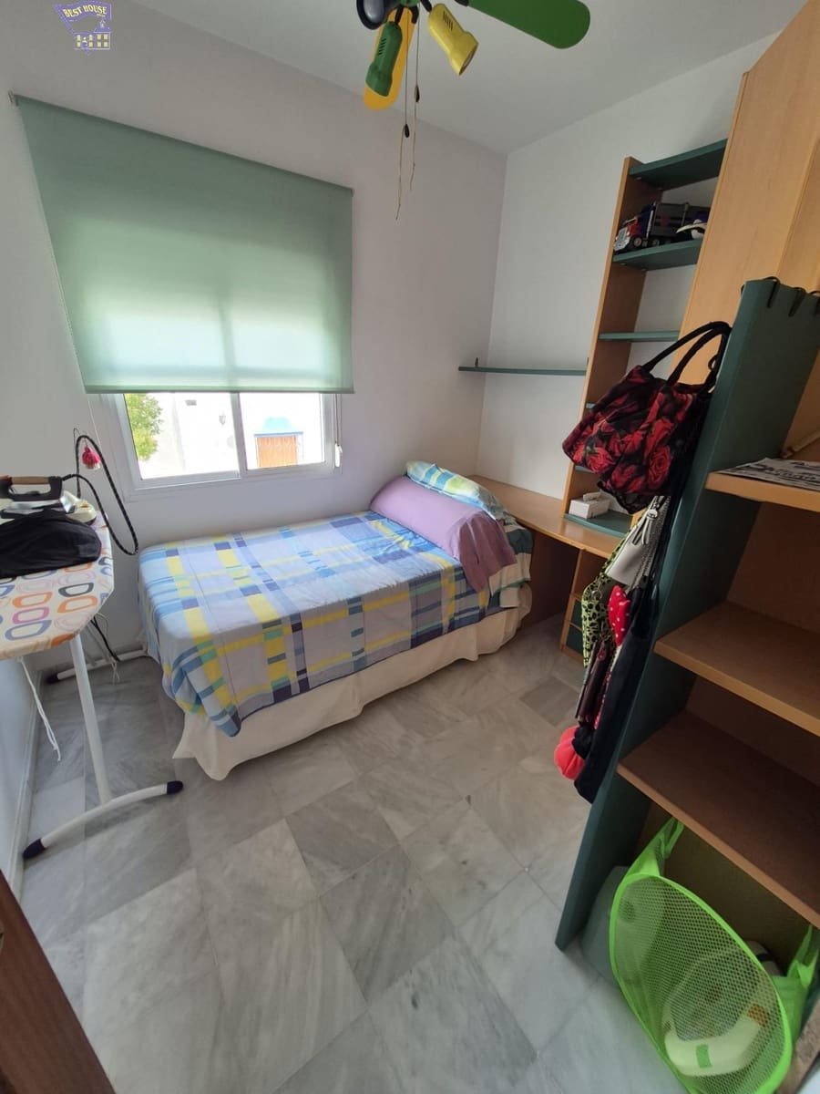 Adosado de 3 habitaciones en Arcos de la Frontera en venta - 155.500 € (Ref: 9808183)