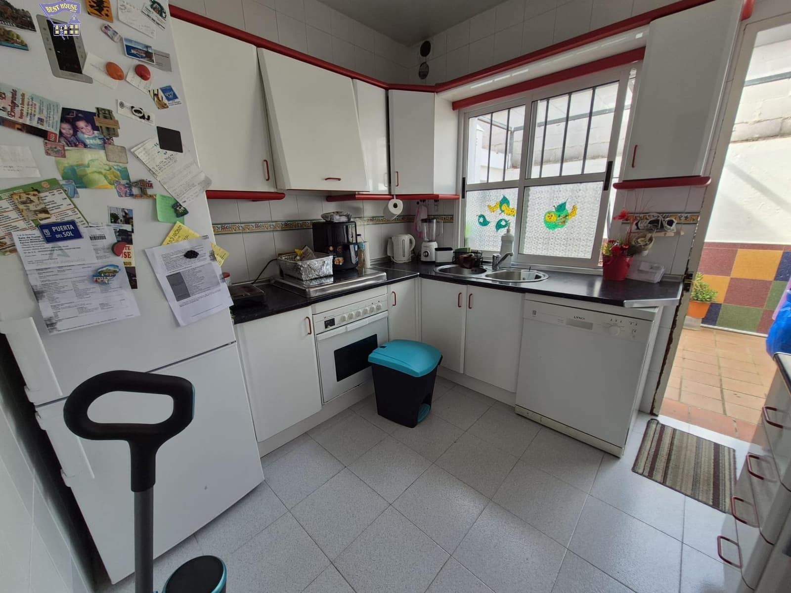 Adosado de 3 habitaciones en Arcos de la Frontera en venta - 155.500 € (Ref: 9808183)