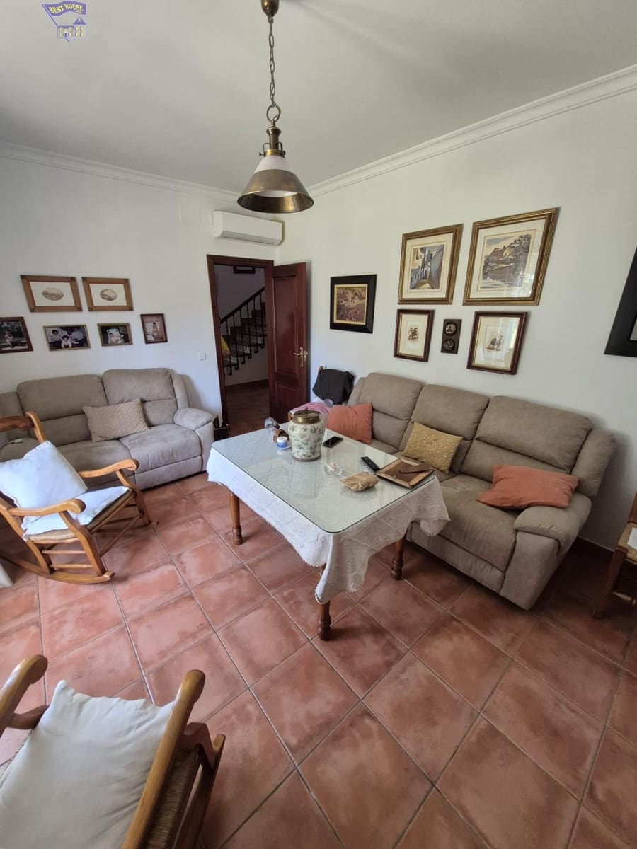 4 slaapkamer Villa te koop in Arcos de la Frontera - € 350.000 (Ref: 9808184)