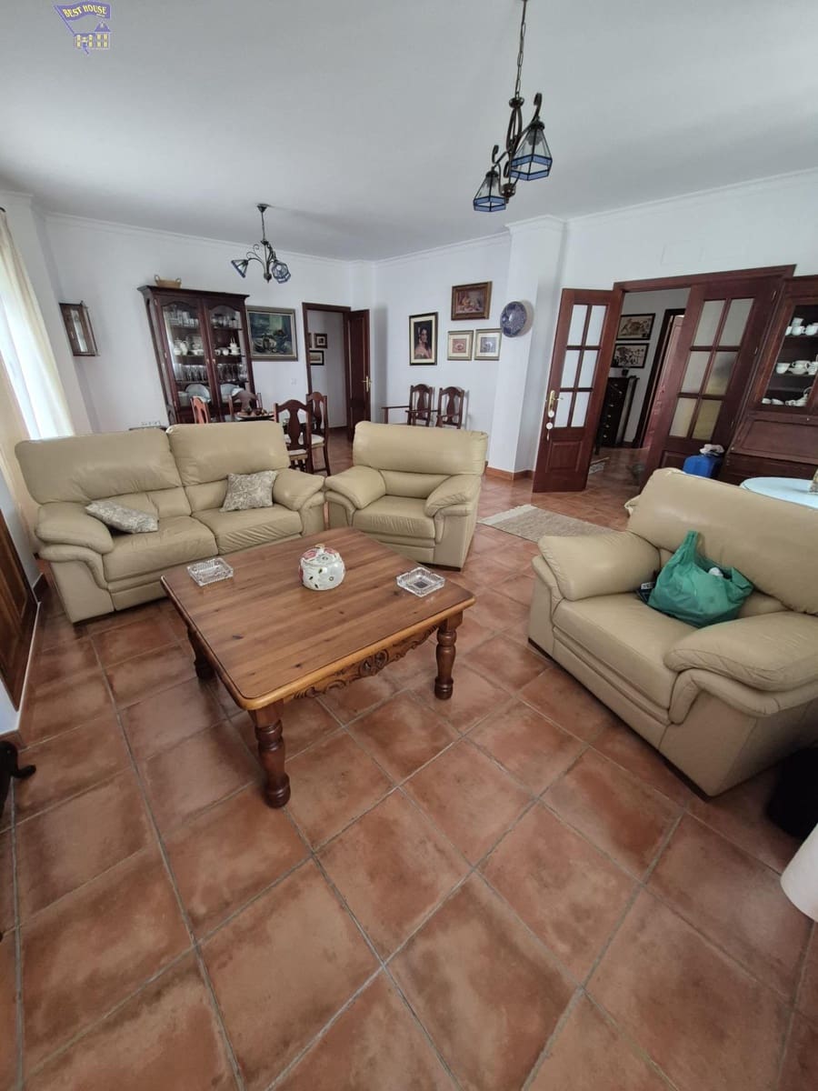 4 slaapkamer Villa te koop in Arcos de la Frontera - € 350.000 (Ref: 9808184)