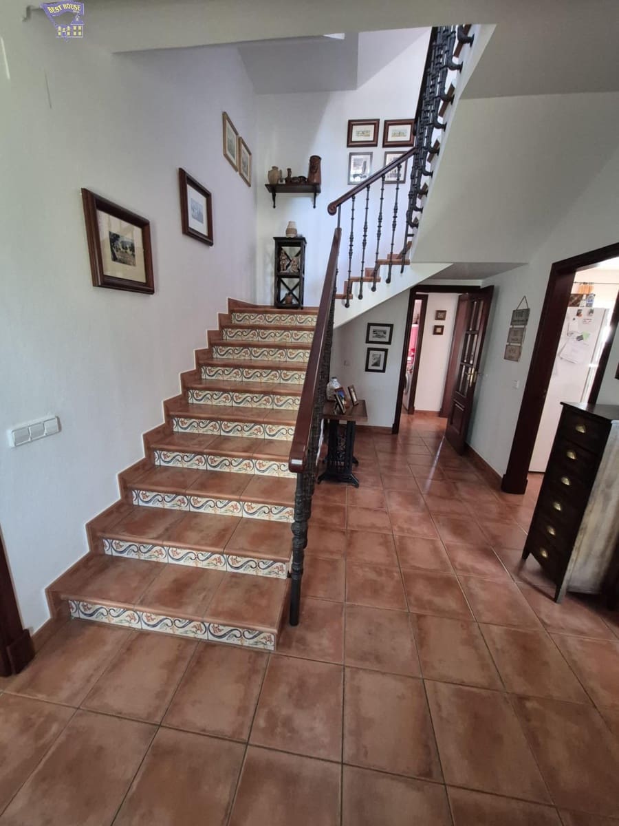 4 slaapkamer Villa te koop in Arcos de la Frontera - € 350.000 (Ref: 9808184)
