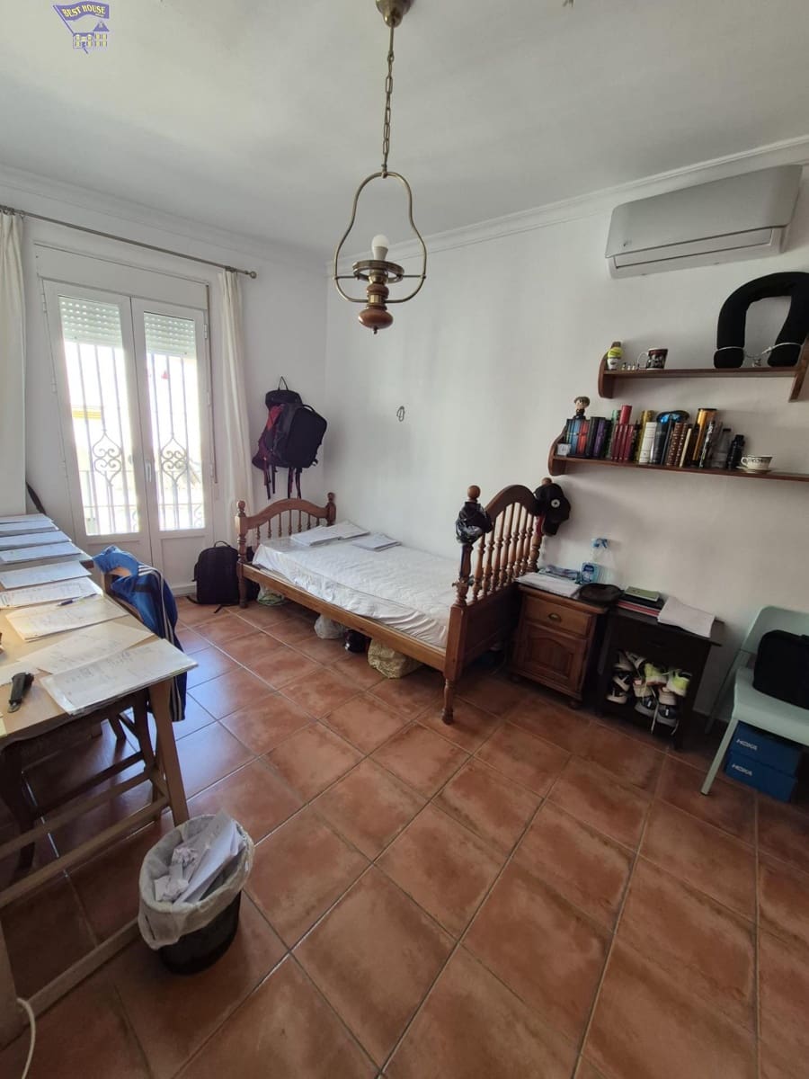 4 slaapkamer Villa te koop in Arcos de la Frontera - € 350.000 (Ref: 9808184)