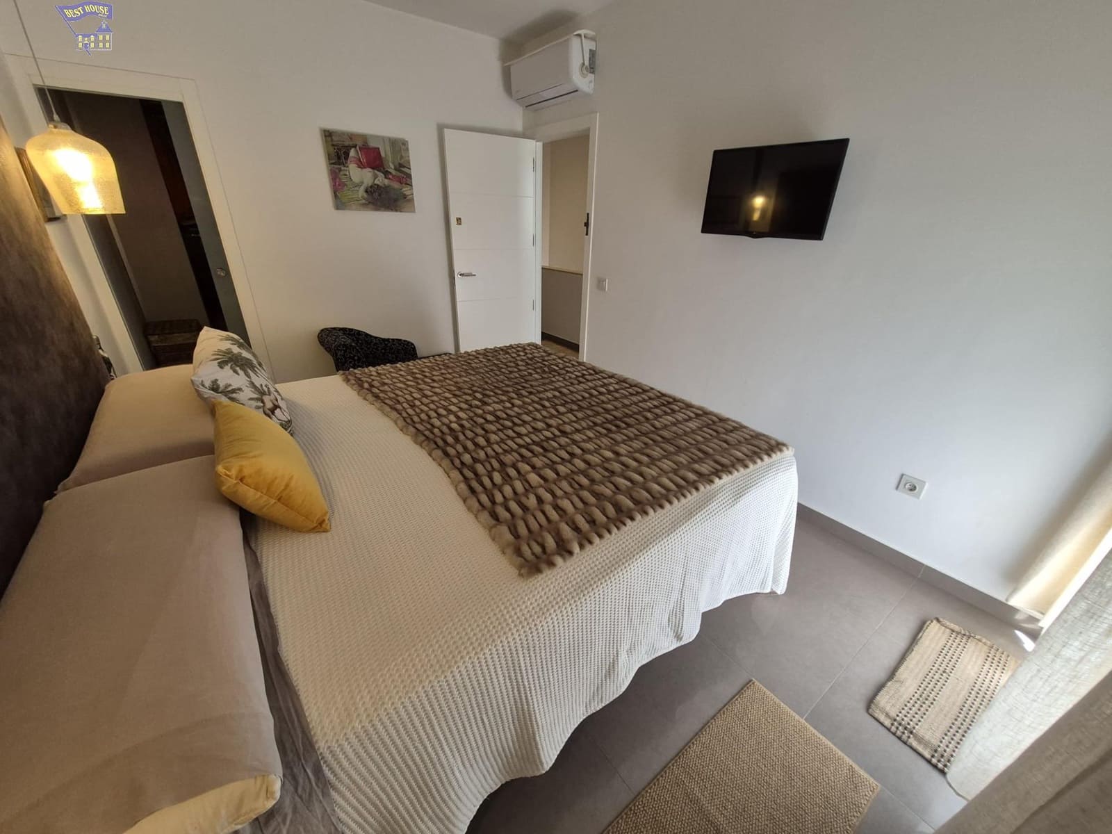 4 quarto Moradia em Banda para venda em Arcos de la Frontera - 350 000 € (Ref: 9825049)