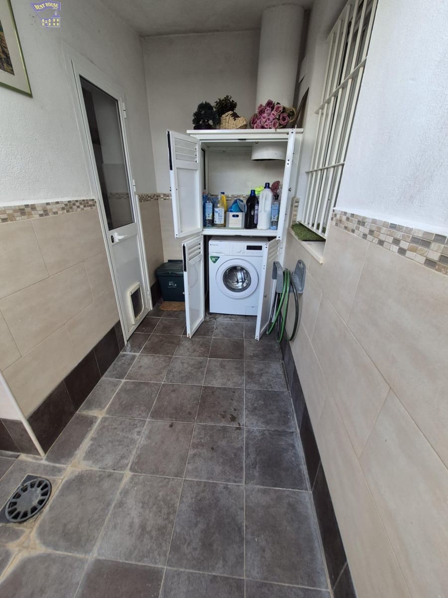 4 bedroom Terraced Villa for sale in Arcos de la Frontera - € 350,000 (Ref: 9825049)