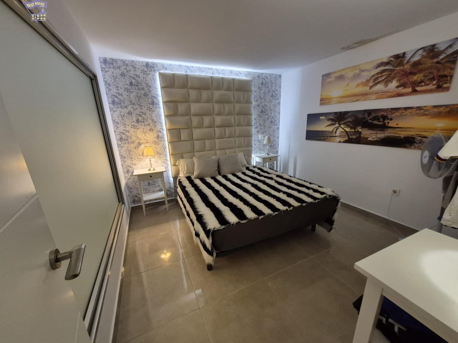 4 bedroom Terraced Villa for sale in Arcos de la Frontera - € 350,000 (Ref: 9825049)