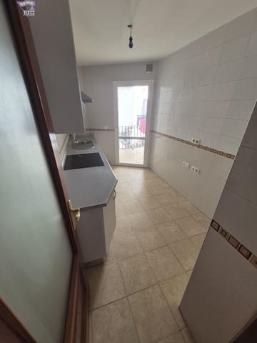 Piso de 3 habitaciones en Arcos de la Frontera en venta - 120.000 € (Ref: 9849631)