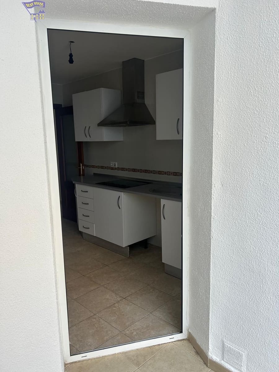 3 bedroom Flat for sale in Arcos de la Frontera - € 120,000 (Ref: 9849631)