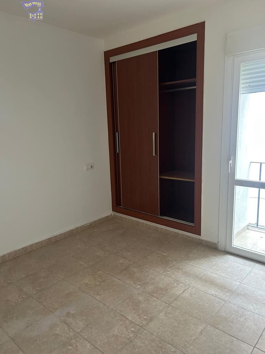 3 bedroom Flat for sale in Arcos de la Frontera - € 120,000 (Ref: 9849631)