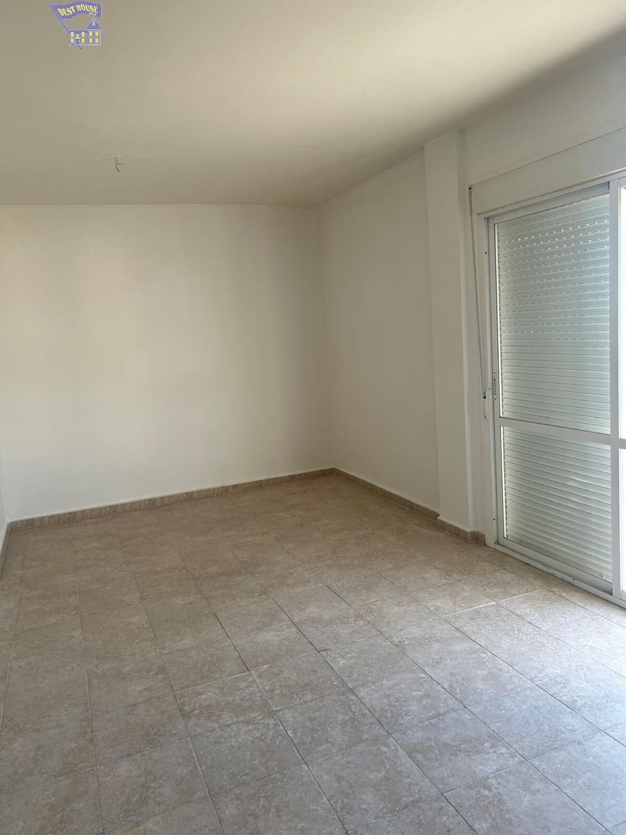 3 bedroom Flat for sale in Arcos de la Frontera - € 120,000 (Ref: 9849631)