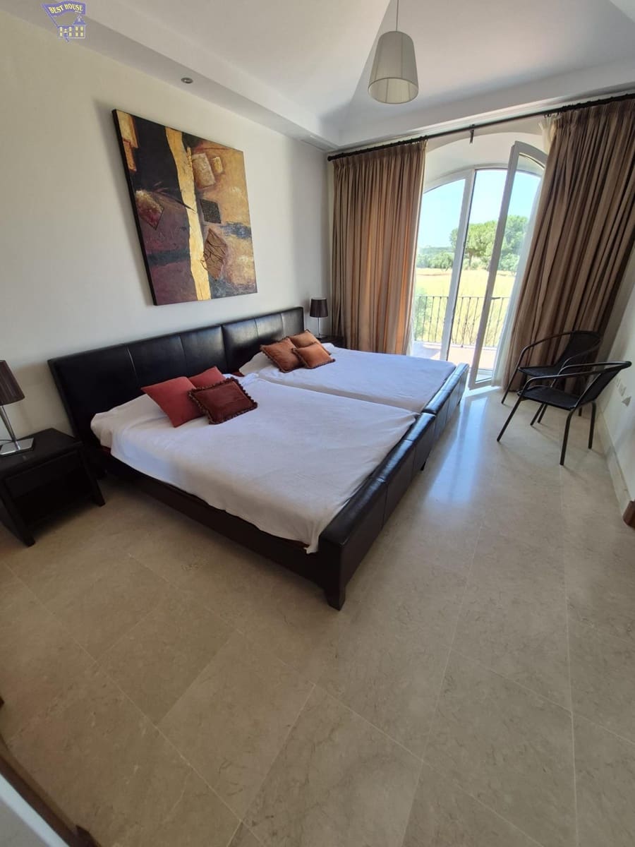2 slaapkamer Rijtjeshuis te huur in Arcos de la Frontera - € 1.200 (Ref: 9855678)
