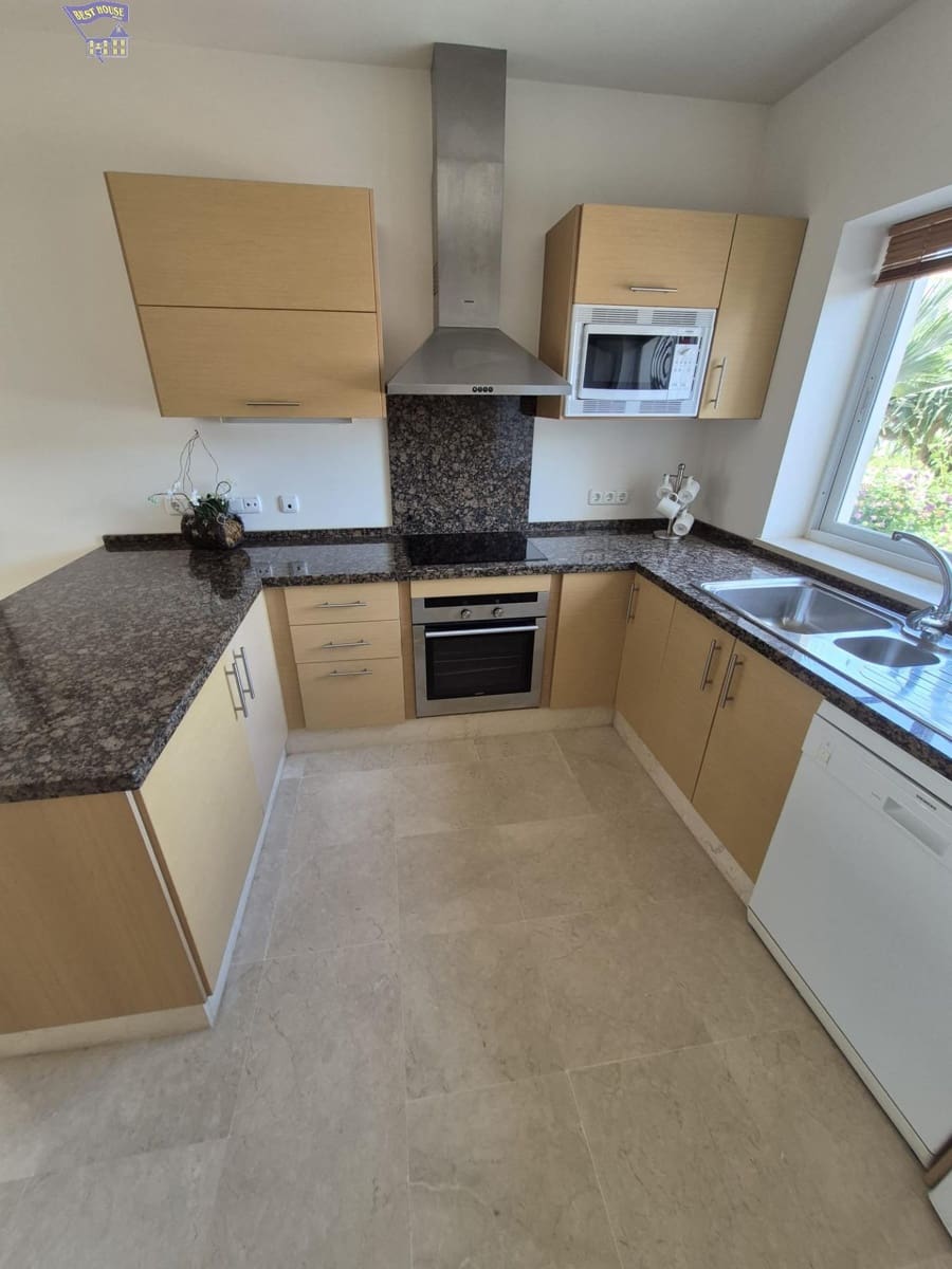 2 slaapkamer Rijtjeshuis te huur in Arcos de la Frontera - € 1.200 (Ref: 9855678)