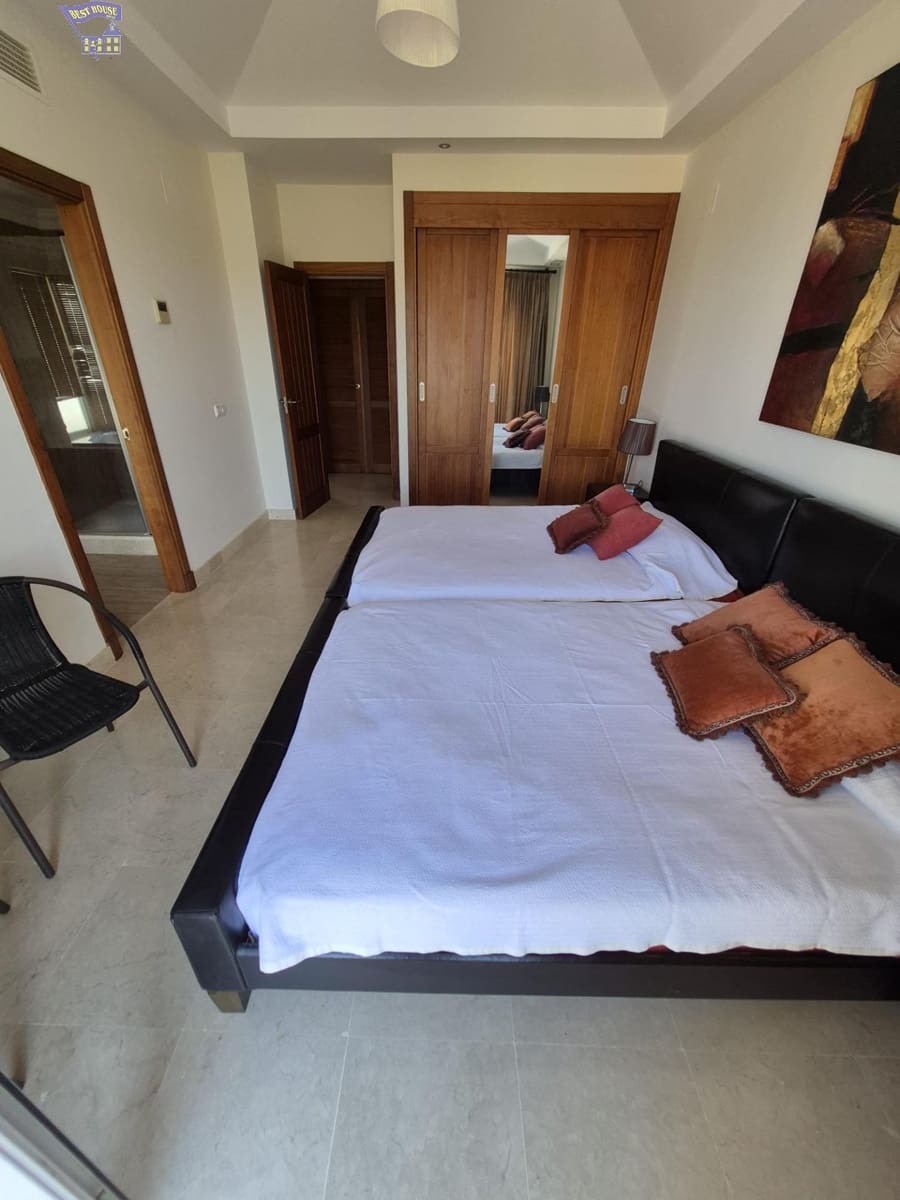 2 slaapkamer Rijtjeshuis te huur in Arcos de la Frontera - € 1.200 (Ref: 9855678)