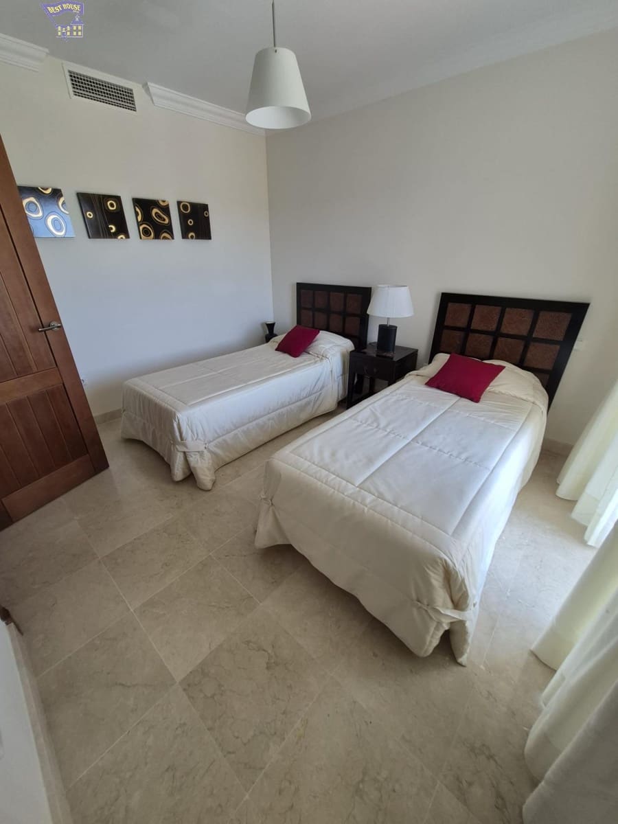 2 slaapkamer Rijtjeshuis te huur in Arcos de la Frontera - € 1.200 (Ref: 9855678)