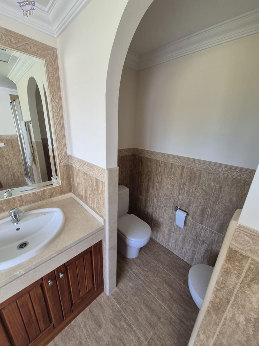 2 slaapkamer Rijtjeshuis te huur in Arcos de la Frontera - € 1.200 (Ref: 9855678)