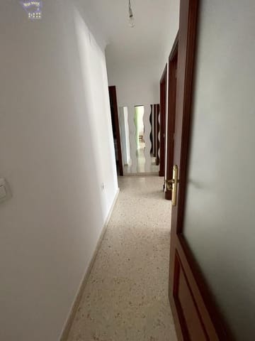 3 soveværelse Lejlighed til salg i Arcos de la Frontera - € 100.000 (Ref: 9885023)