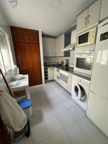 3 soveværelse Lejlighed til salg i Arcos de la Frontera - € 100.000 (Ref: 9885023)