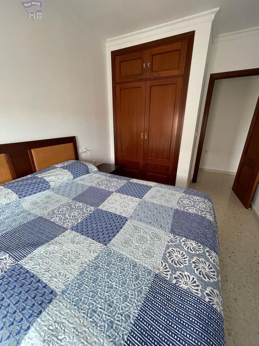 3 soveværelse Lejlighed til salg i Arcos de la Frontera - € 100.000 (Ref: 9885023)