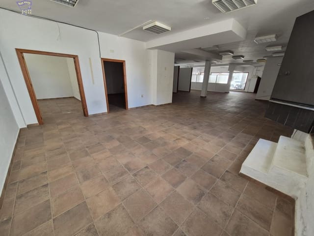 Commercieel te koop in Arcos de la Frontera - € 96.000 (Ref: 9885024)