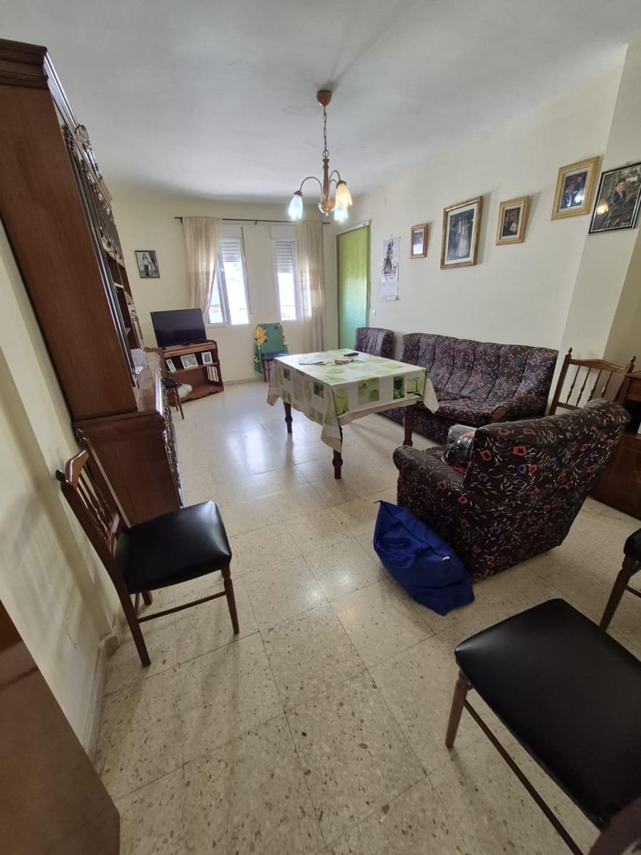 3 soverom Leilighet til salgs i Arcos de la Frontera - € 75 000 (Ref: 9890571)