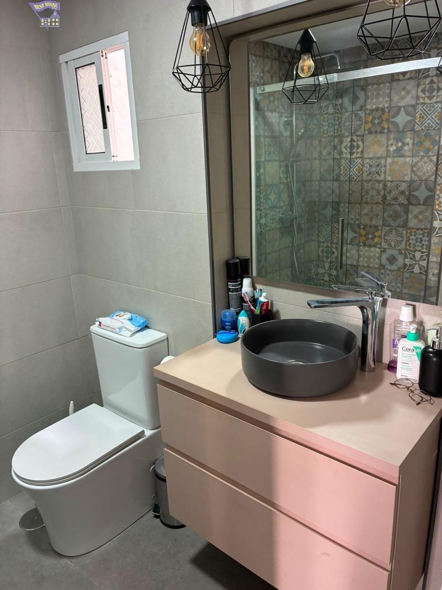 2 bedroom Bungalow for sale in Arcos de la Frontera - € 95,000 (Ref: 9894084)