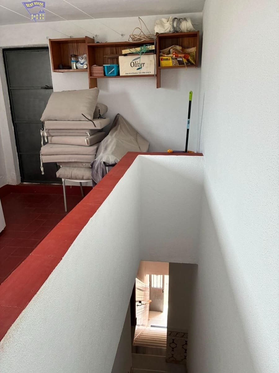 2 bedroom Bungalow for sale in Arcos de la Frontera - € 95,000 (Ref: 9894084)