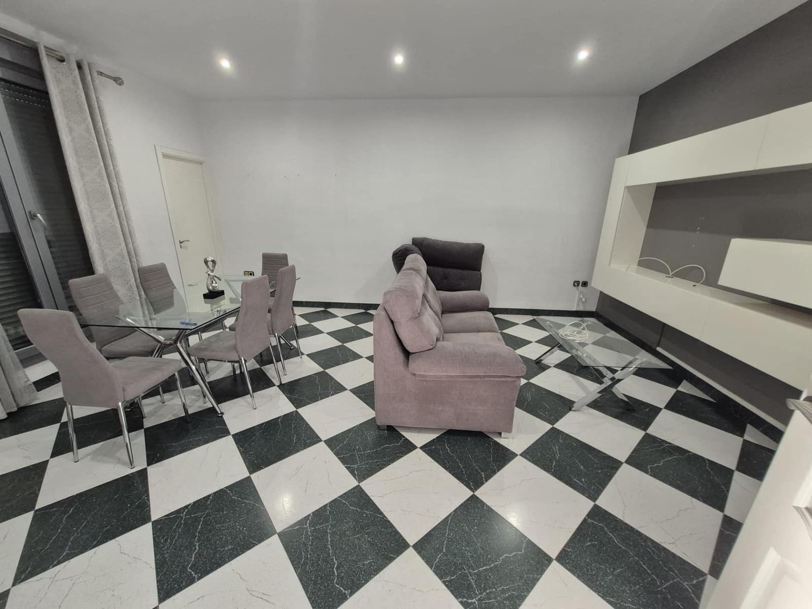 4 bedroom Villa for sale in Espera - € 250,000 (Ref: 9896229)