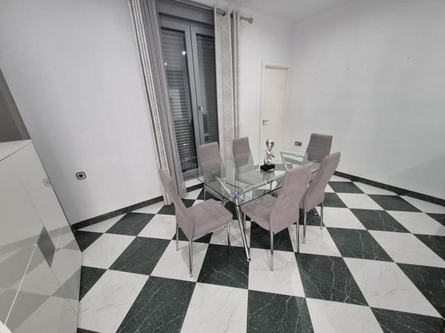 4 bedroom Villa for sale in Espera - € 250,000 (Ref: 9896229)