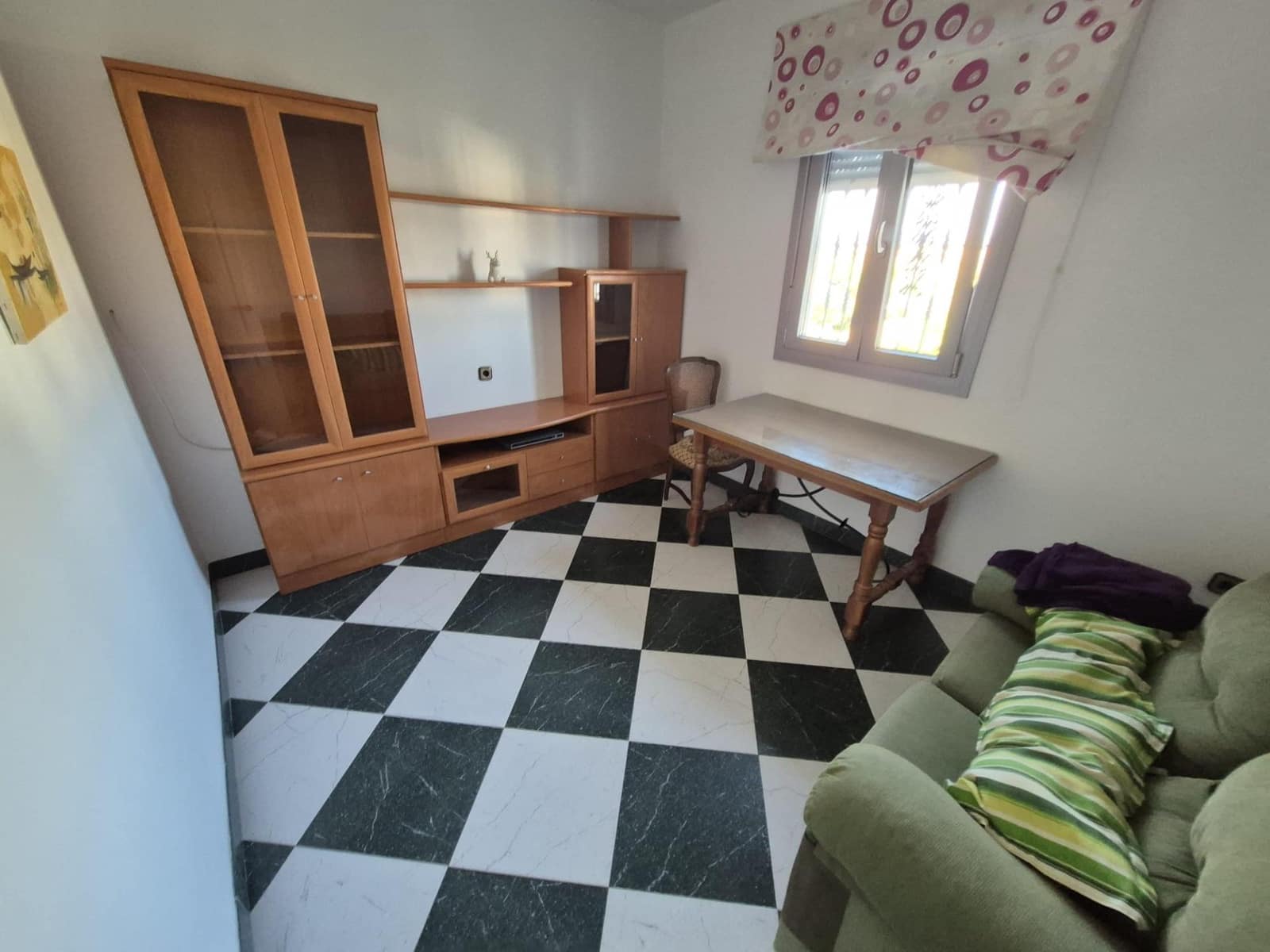4 bedroom Villa for sale in Espera - € 250,000 (Ref: 9896229)