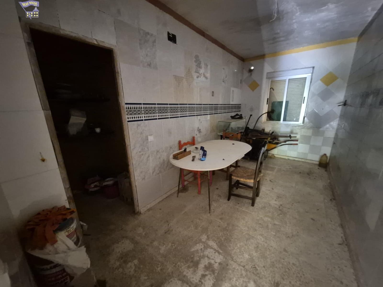 4 soveværelse Finca/Landehus til salg i Arcos de la Frontera - € 160.000 (Ref: 9916053)