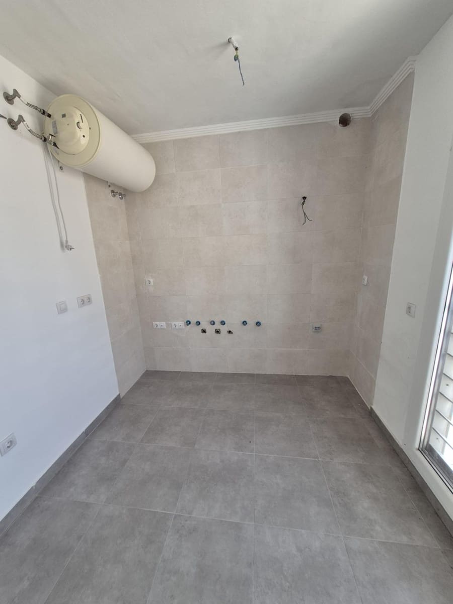 3 bedroom Townhouse for sale in Espera - € 69,000 (Ref: 9927628)