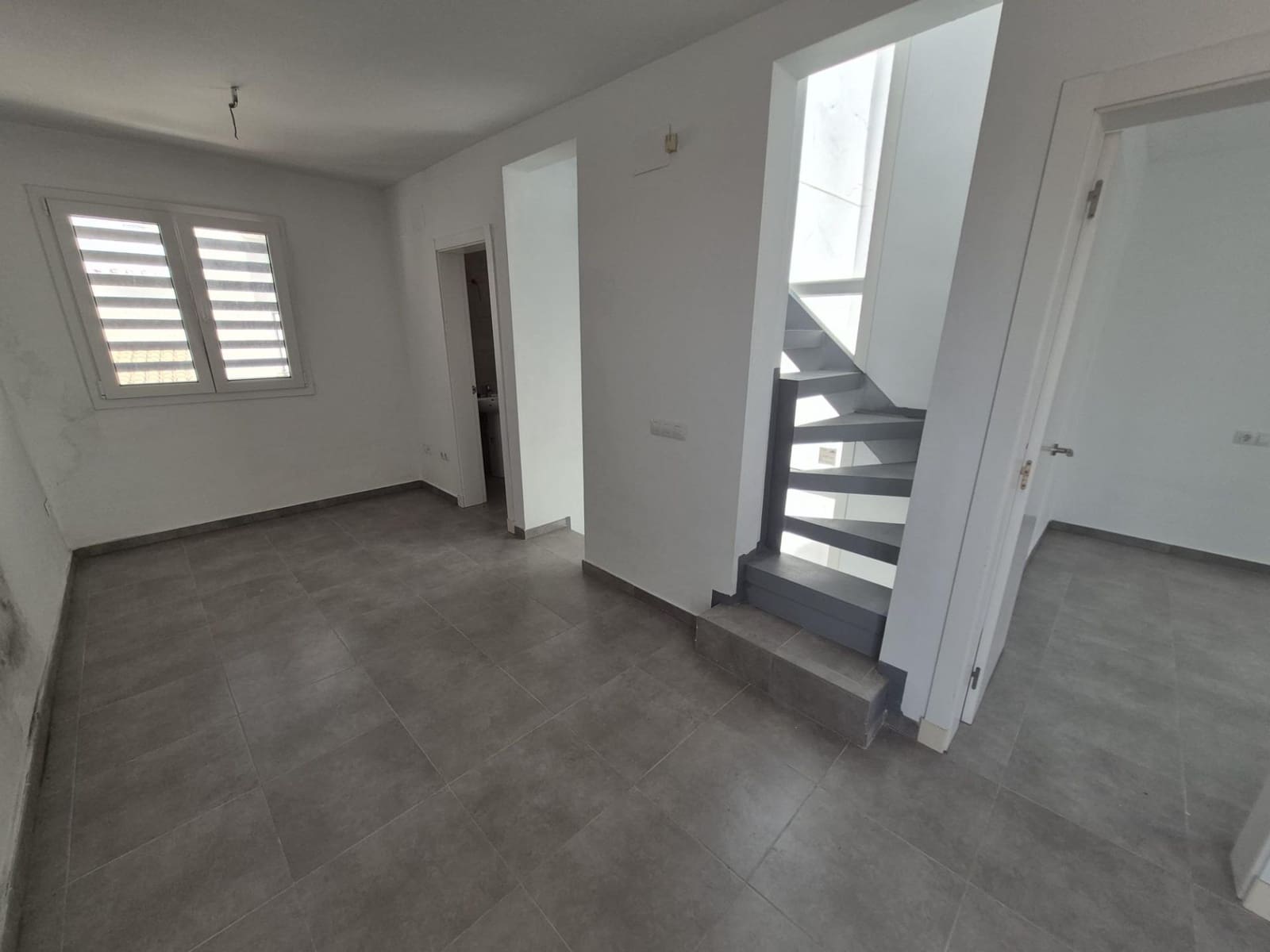 3 bedroom Townhouse for sale in Espera - € 69,000 (Ref: 9927628)