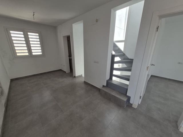 3 quarto Casa em Banda para venda em Espera - 69 000 € (Ref: 9927628)