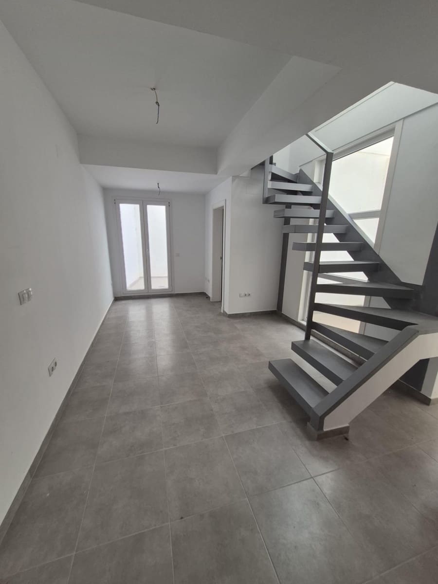 2 bedroom Townhouse for sale in Espera - € 59,000 (Ref: 9927630)