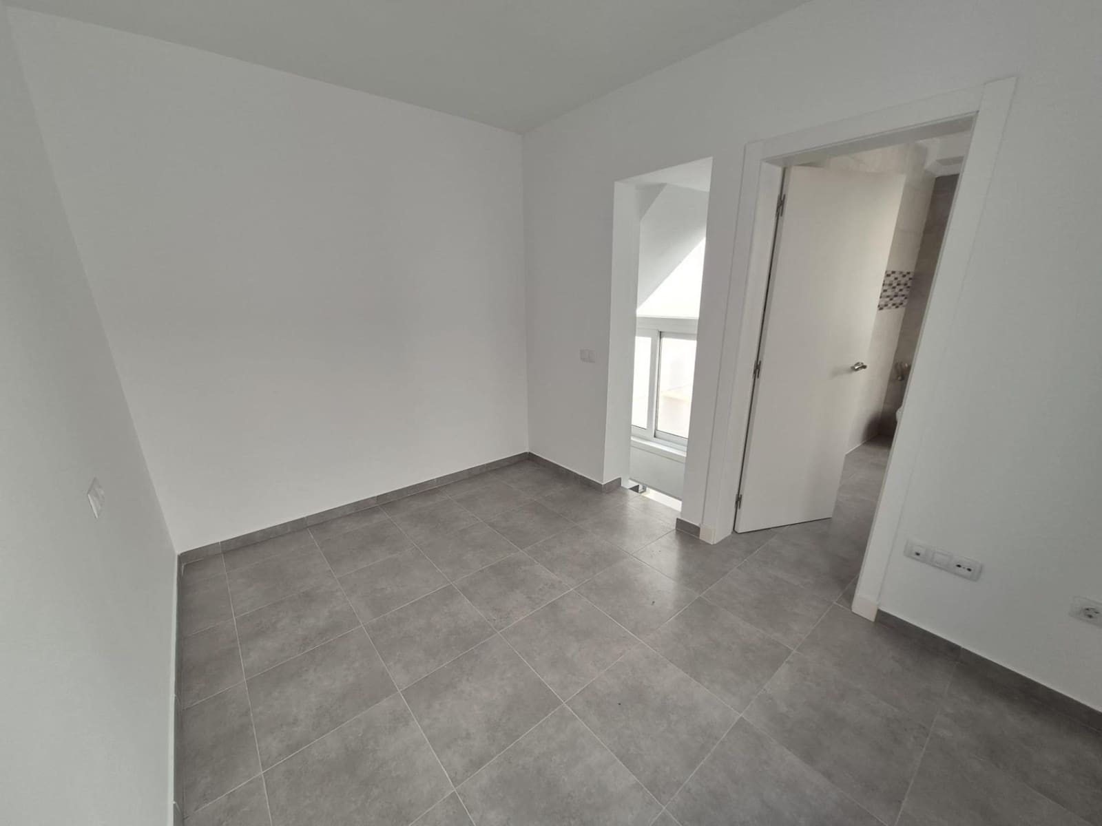 2 bedroom Townhouse for sale in Espera - € 59,000 (Ref: 9927630)