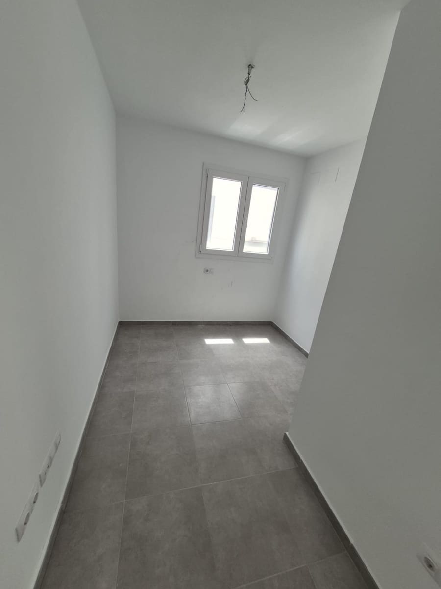 2 bedroom Townhouse for sale in Espera - € 79,000 (Ref: 9927631)
