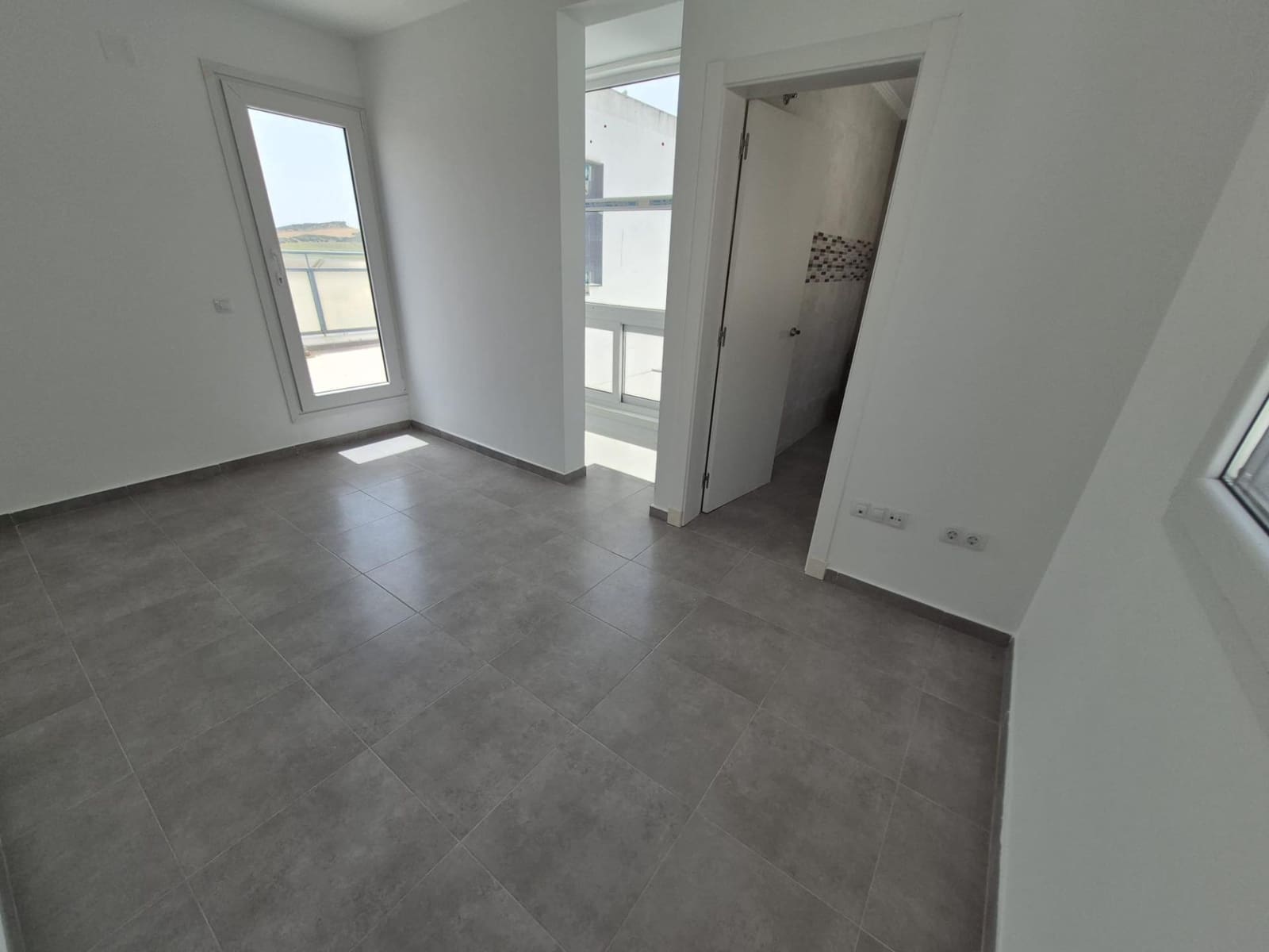2 bedroom Townhouse for sale in Espera - € 79,000 (Ref: 9927631)