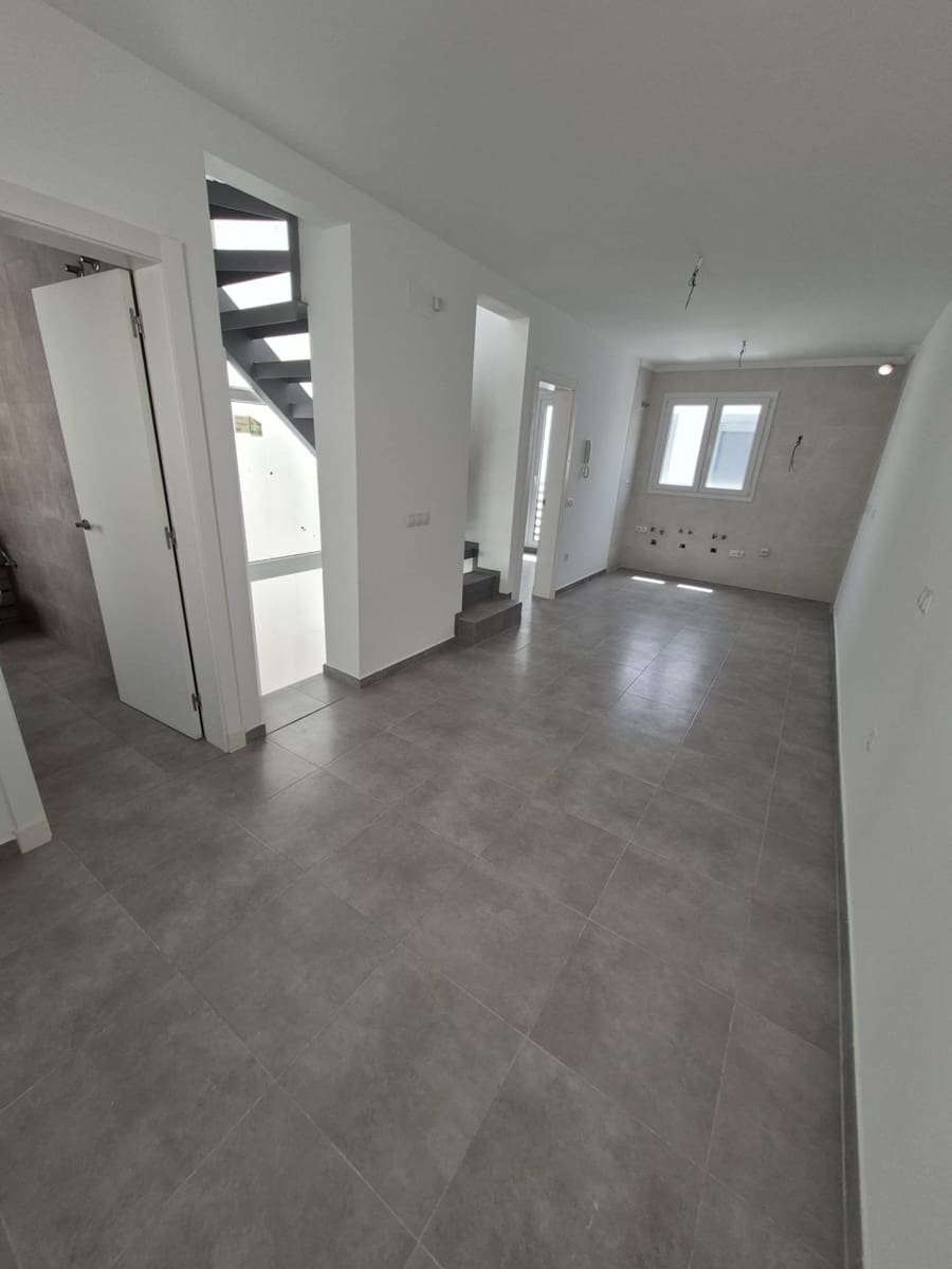3 sypialnia Dom na sprzedaż w Espera - 79 000 € (Ref: 9927632)