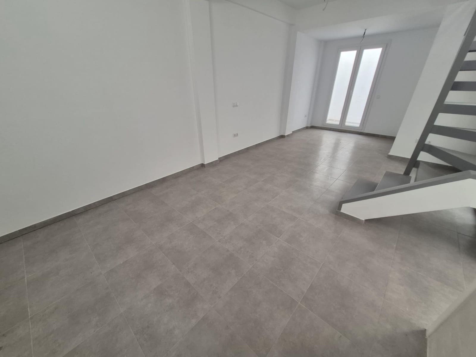 1 bedroom Townhouse for sale in Espera - € 59,000 (Ref: 9927633)