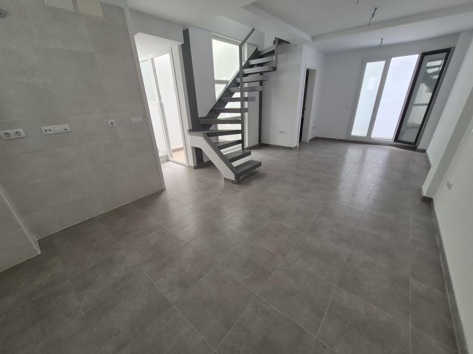 1 bedroom Townhouse for sale in Espera - € 59,000 (Ref: 9927634)