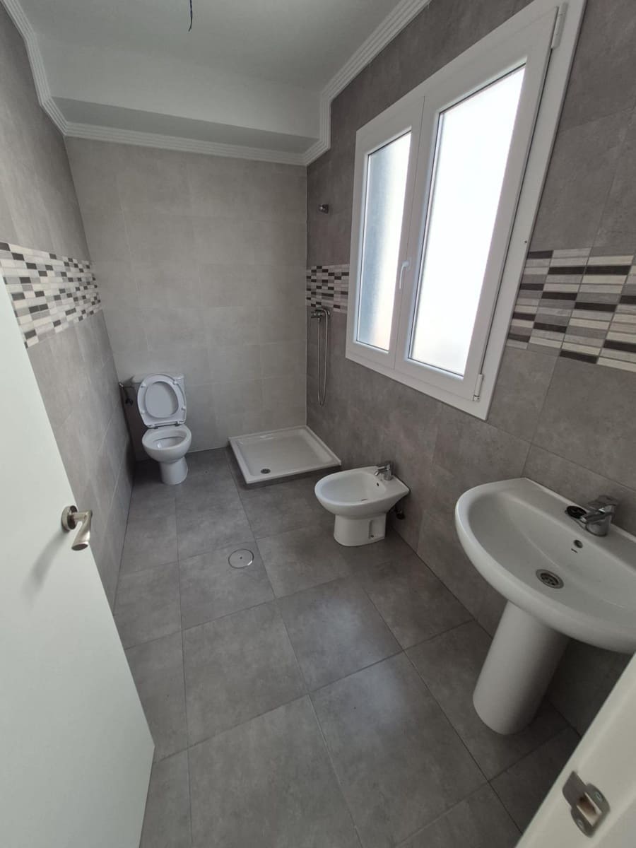 Casa de 3 habitaciones en Espera en venta - 79.000 € (Ref: 9927635)