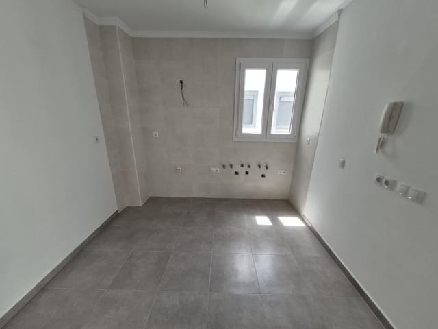 Casa de 3 habitaciones en Espera en venta - 79.000 € (Ref: 9927635)