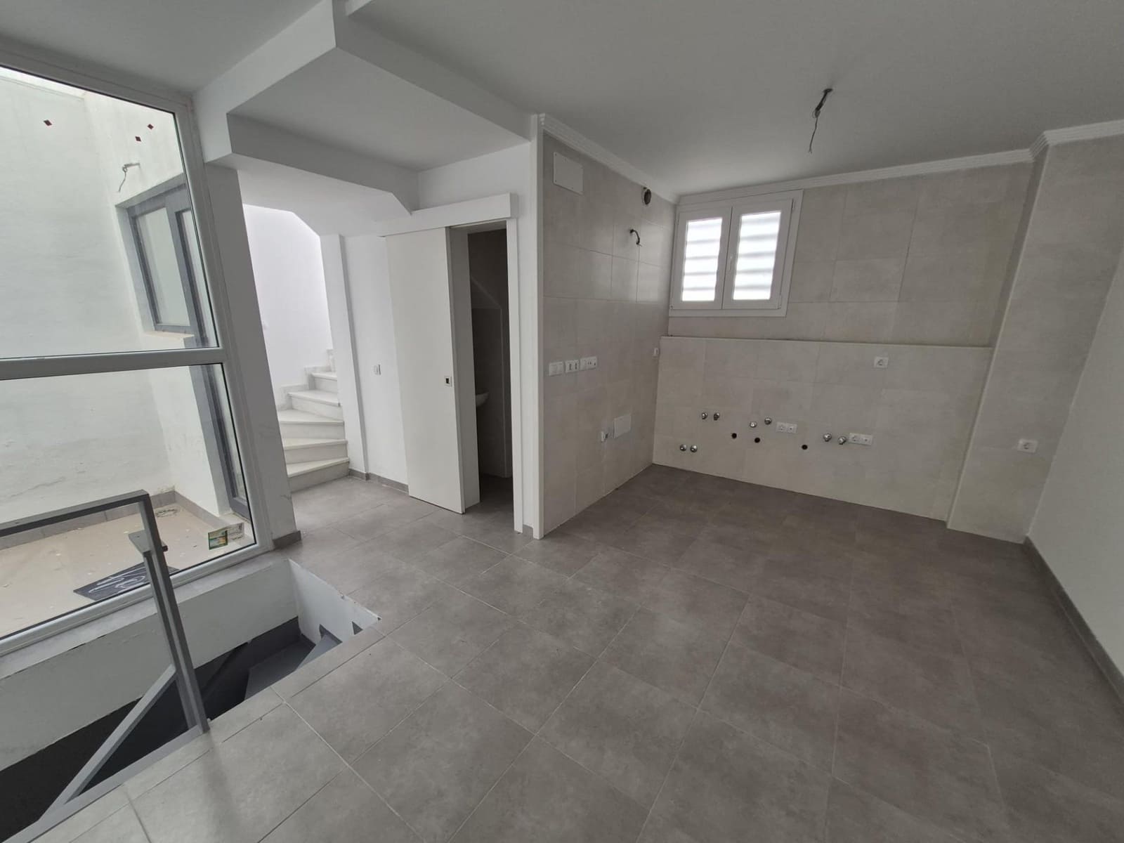2 bedroom Townhouse for sale in Espera - € 69,000 (Ref: 9927637)