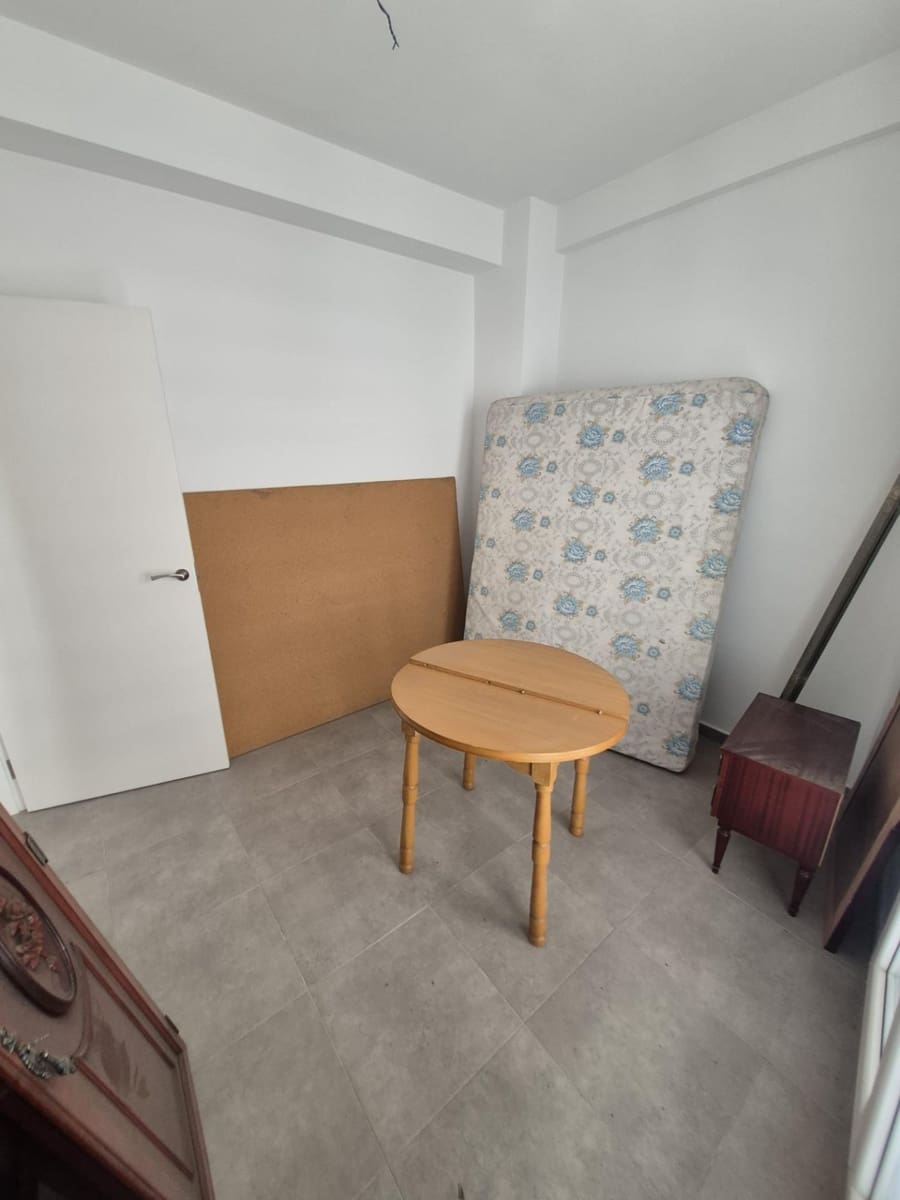 2 bedroom Townhouse for sale in Espera - € 69,000 (Ref: 9927638)