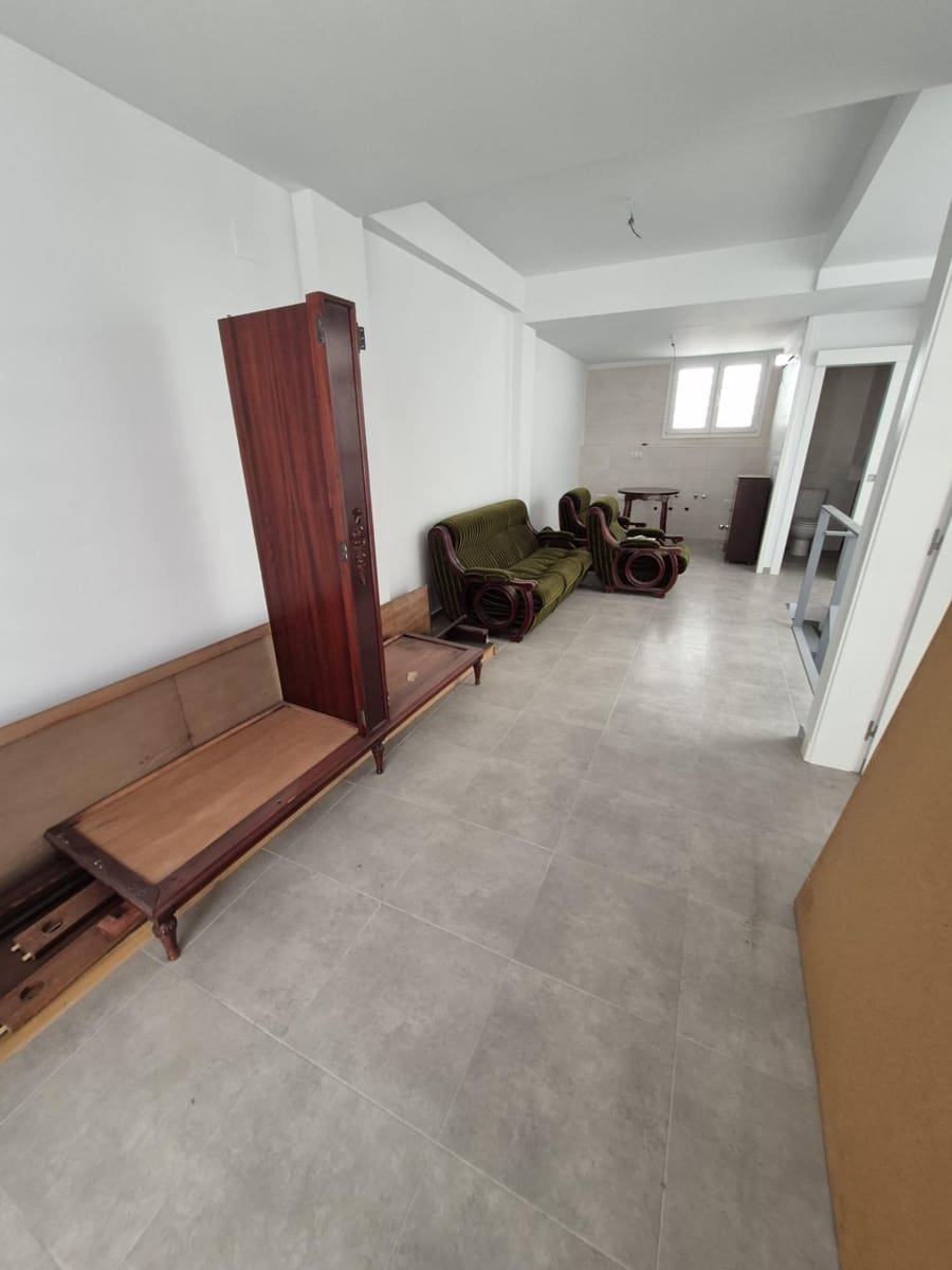 2 bedroom Townhouse for sale in Espera - € 69,000 (Ref: 9927638)