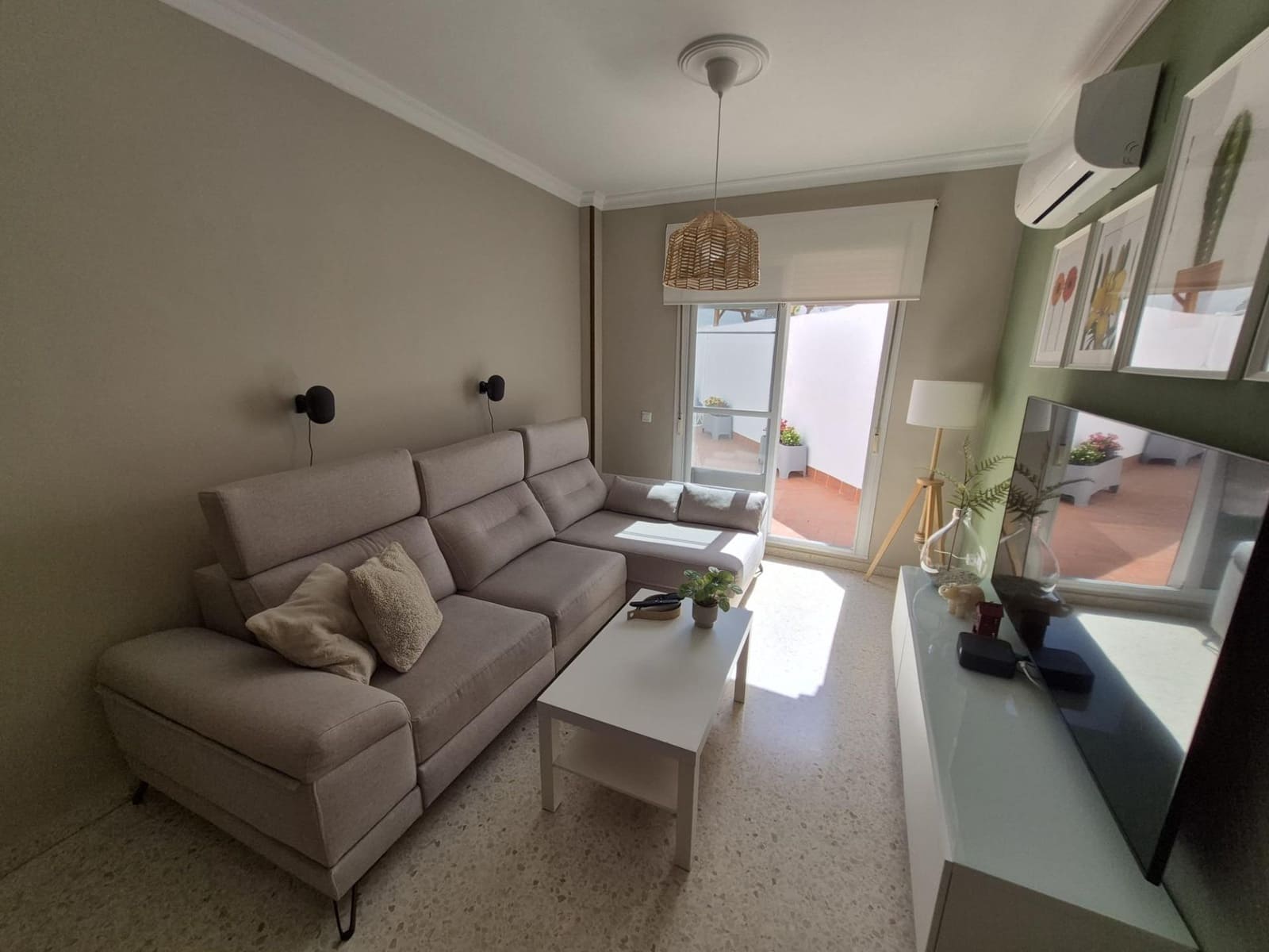3 bedroom Flat for sale in Arcos de la Frontera - € 144,500 (Ref: 9929561)