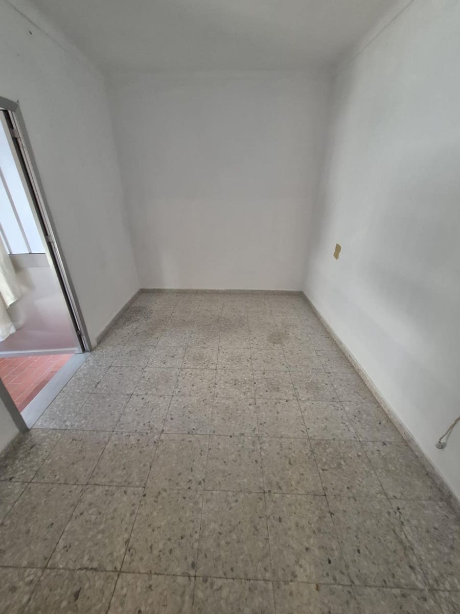 3 bedroom Villa for sale in Espera - € 76,000 (Ref: 9929562)