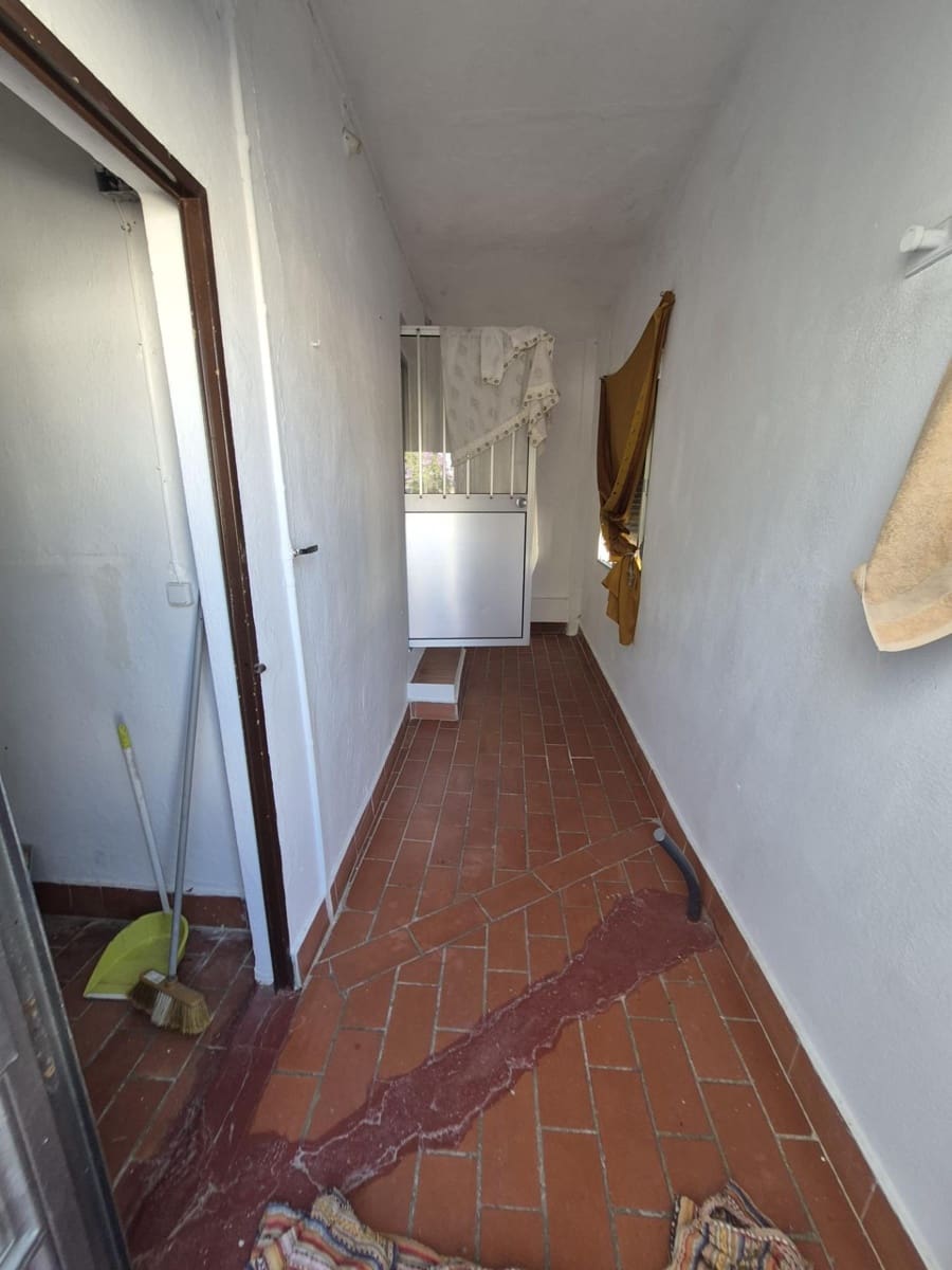 3 bedroom Villa for sale in Espera - € 76,000 (Ref: 9929562)